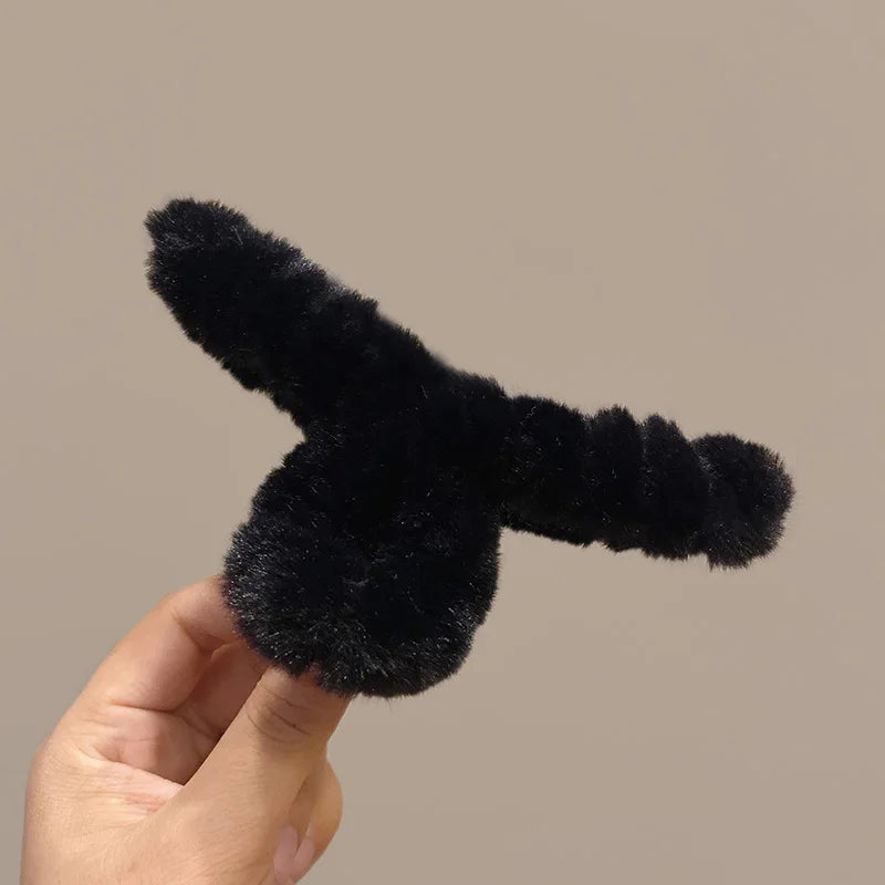 Molans Large Fuzzy Claw Hair Clips For Women Crab Barrette Accessories Plush Shark