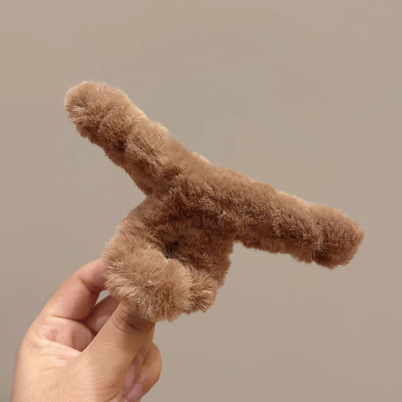 Molans Large Fuzzy Claw Hair Clips For Women Crab Barrette Accessories Plush Shark