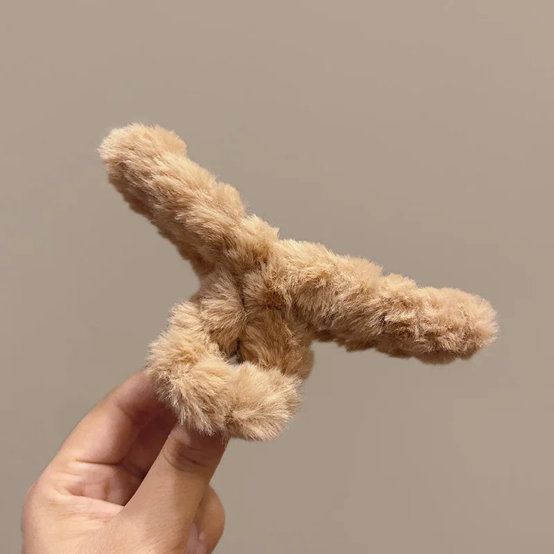 Molans Large Fuzzy Claw Hair Clips For Women Crab Barrette Accessories Plush Shark